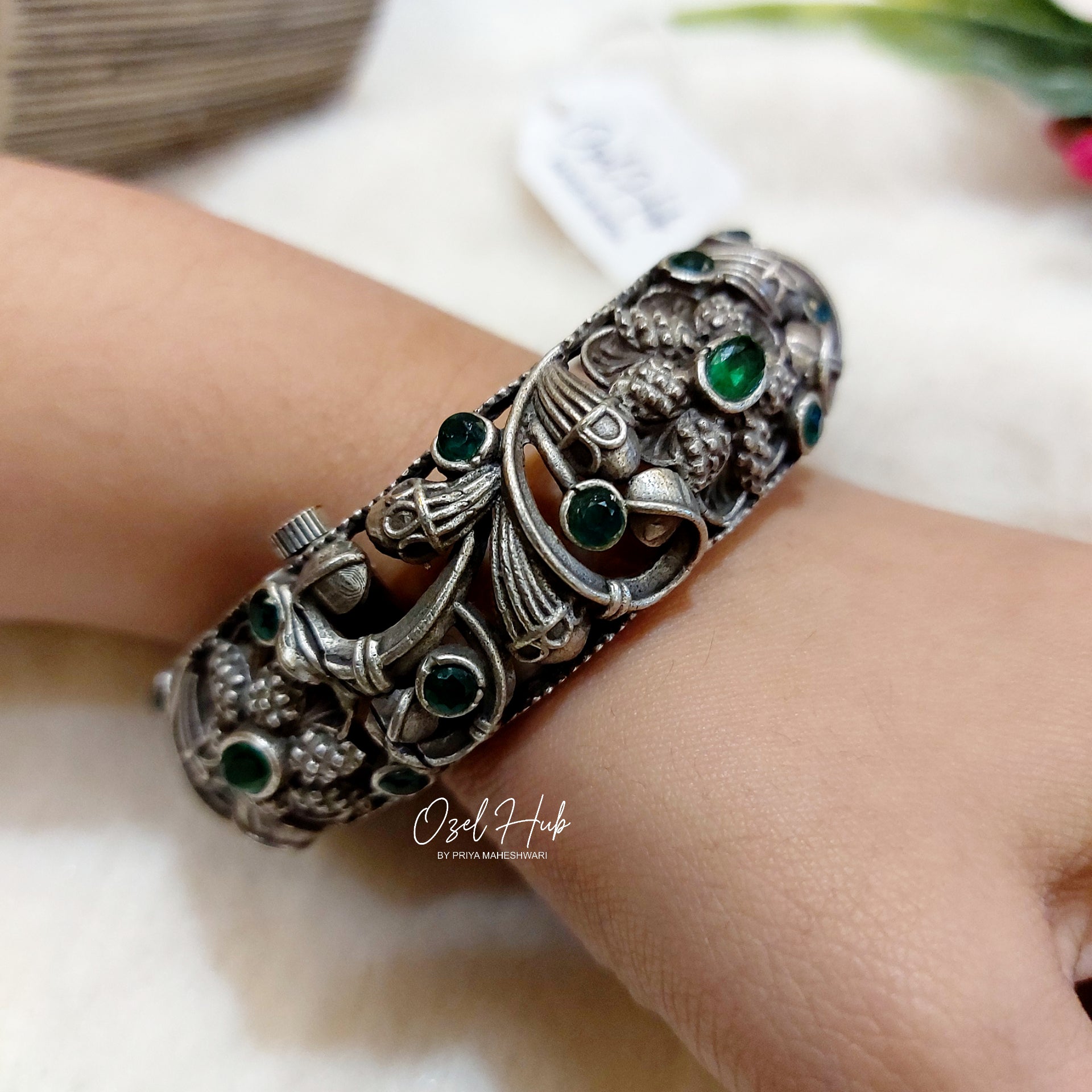 OXIDISED SILVER KADA SET