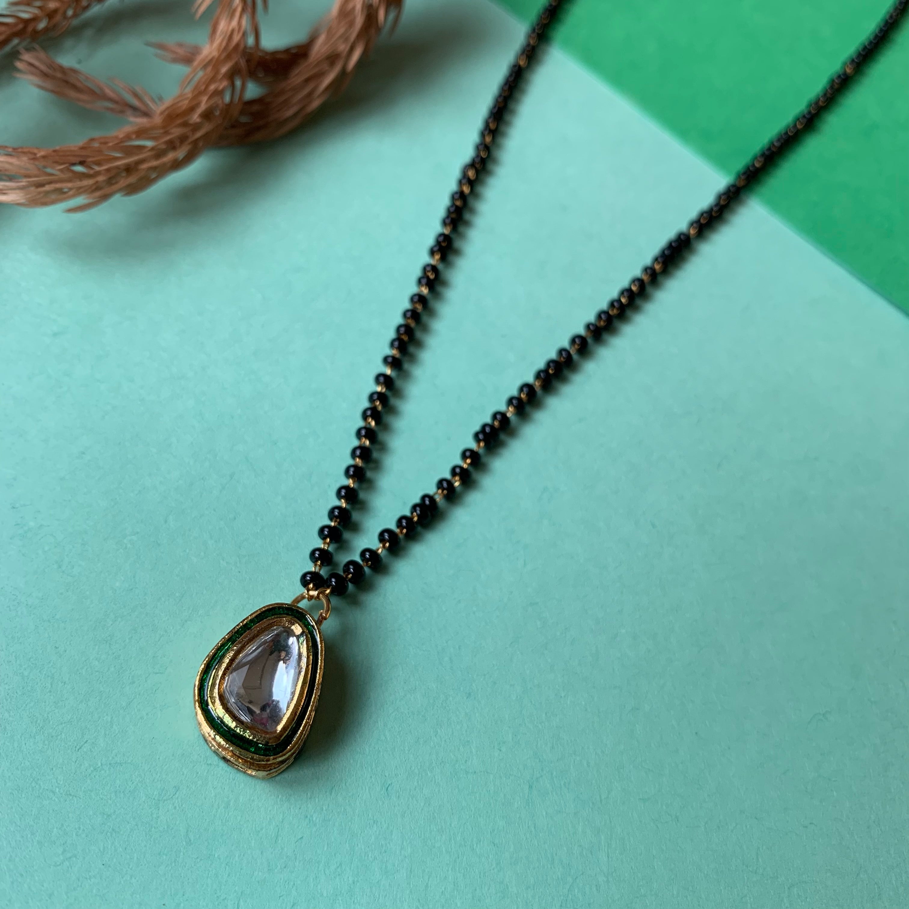 ASSYMETRIC KUNDAN MANGALSUTRA NECKLACE