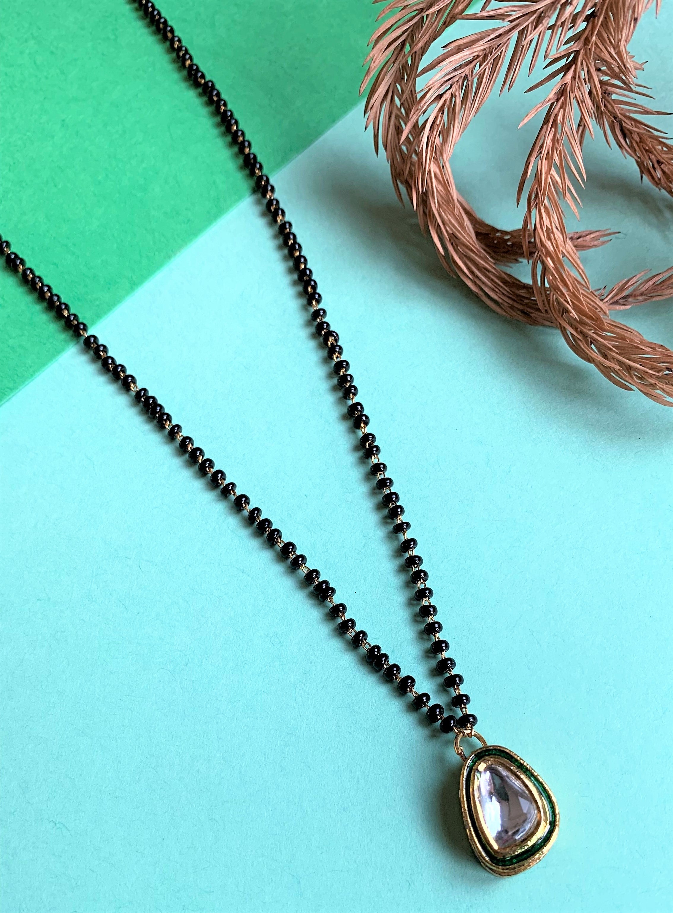 ASSYMETRIC KUNDAN MANGALSUTRA NECKLACE